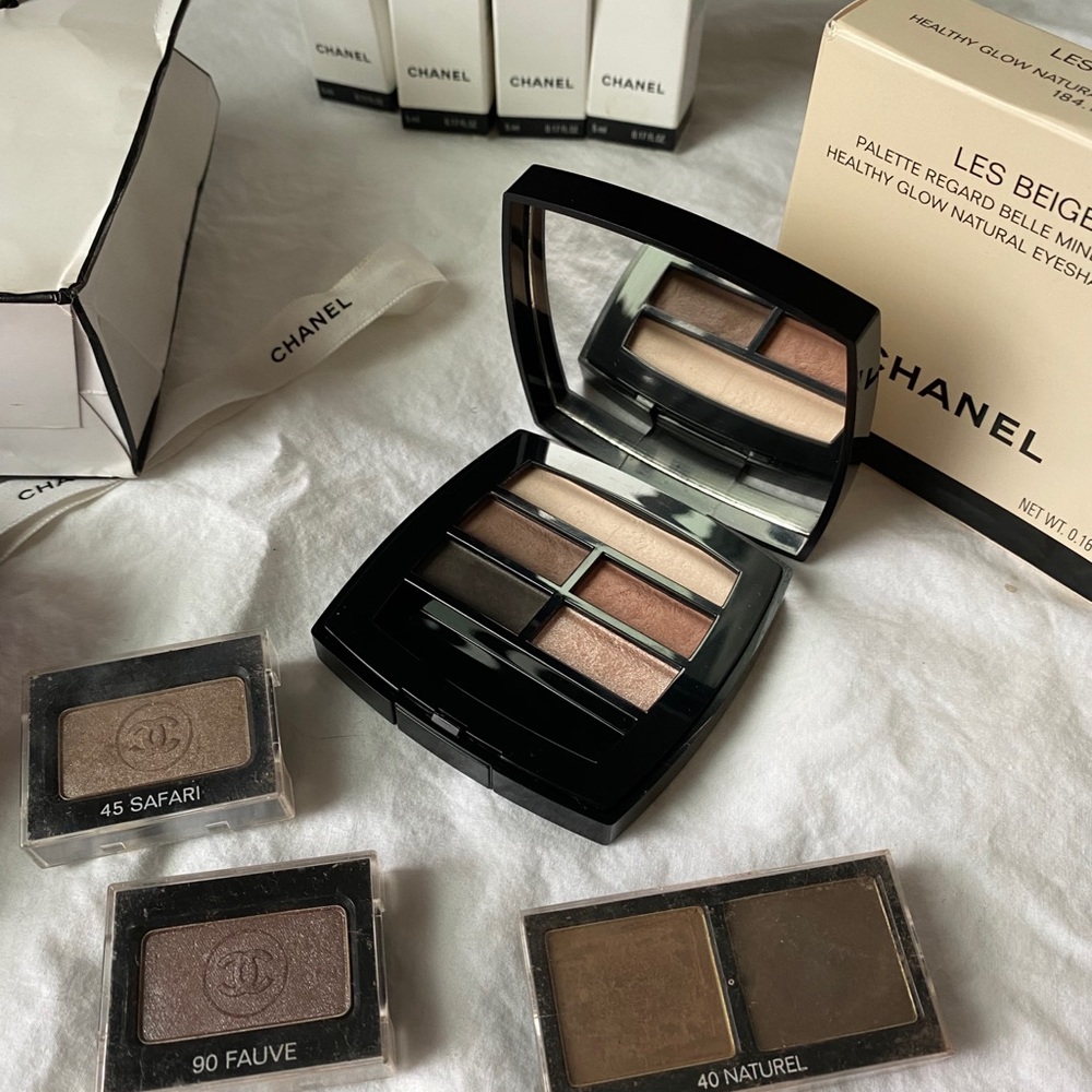 Chanel Beauty kit: make up case,eye shadow palette